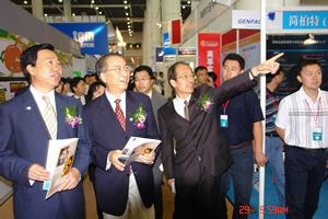 2007中國海外學子遼寧（大連）創業周暨“中國留學人員遠程視頻招聘暨項目洽談系統”開通(6.29)1