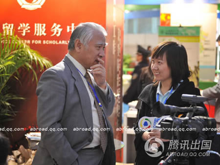 第十四屆國際教育巡回展上海站騰訊專訪中留服白章德主任(3.13)1