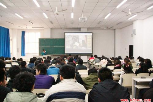 科德學院2009級表演專業赴美實習匯報交流會圓滿落幕1