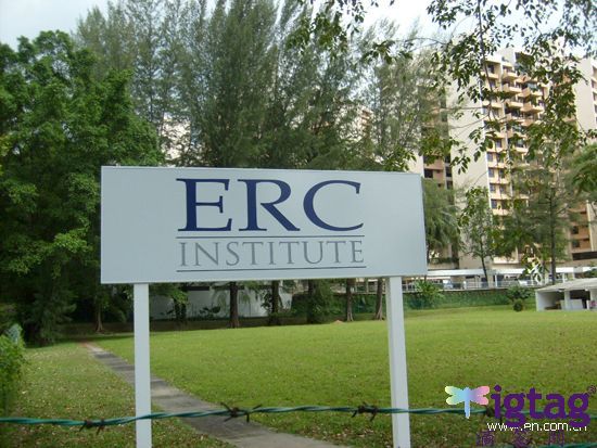 新加坡:ERC學院與伍爾弗漢普頓大學聯合開辦榮譽學士學位1