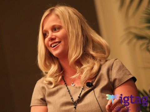 美國29歲哈佛女孩如何成功拜師股神巴菲特?1