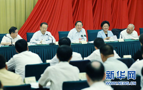 俞正聲：職業教育問題更是重大民生和經濟問題-中國教育1