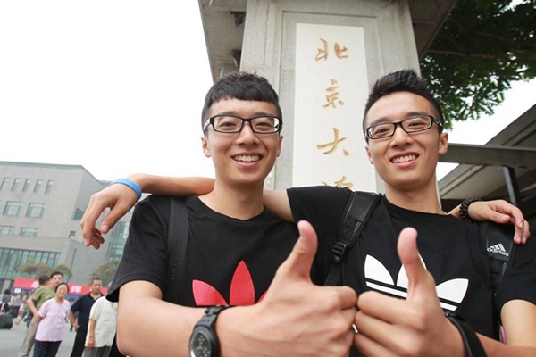 北大“最帥雙胞胎”學霸哥哥：我打算去英國讀研1