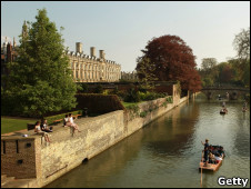 英國留學:英國優秀生過分集中精英大學1