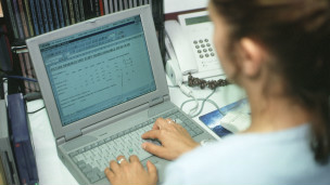 2012英國BBC:牛津大學為女生開專課教“果敢”1