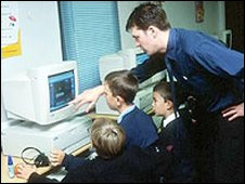英國留學:英國男人爭當小學老師1