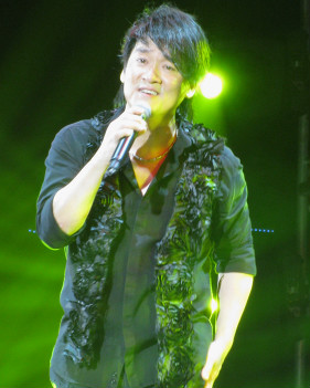 英媒2012:“花旦”周華健倫敦巡演1