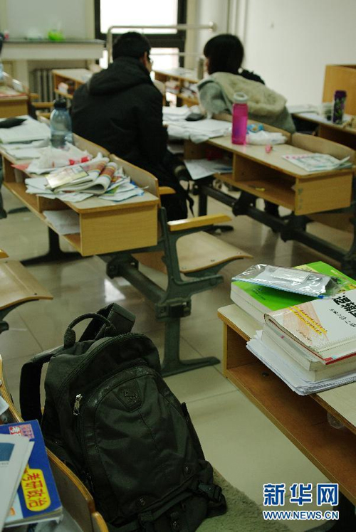 組圖：2012全國碩士研究生招生考試考點探訪3