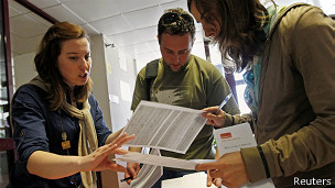 英國新聞:海外學生比例最多的10所英國大學[1]1