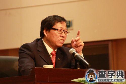 加拿大極康中醫院院長卓同年南開開講“破病的智慧”3