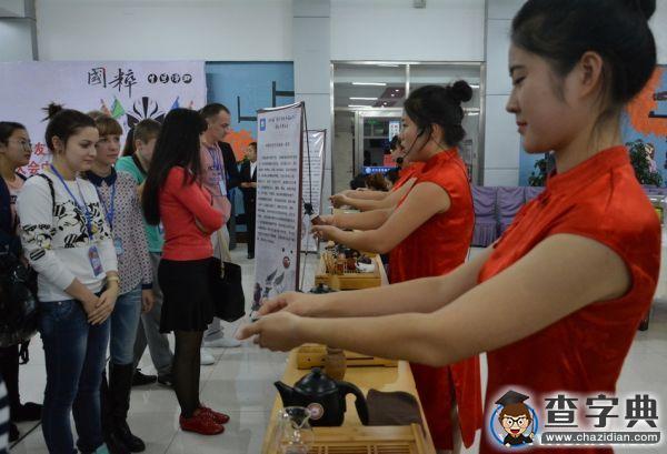中俄學生齊聚黑河學院一同感受中國傳統文化魅力2