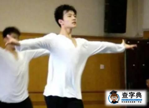 楊洋沒有演技？也許他只是太沉迷于男神的人設了…19
